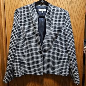 Jones Studio Jacket Size 16